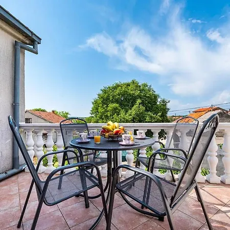 Apartman Laura