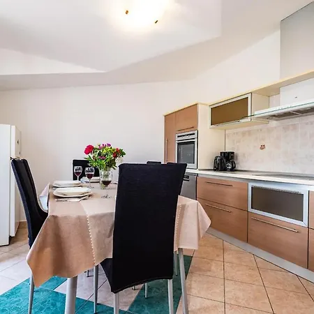 Apartman Laura 아파트 Galovac (Zadar)