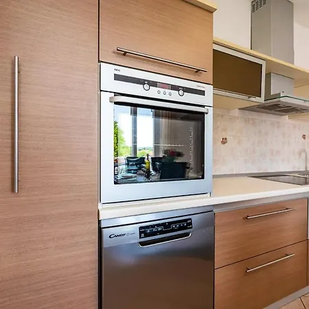 Apartman Laura Appartement *