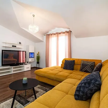 Apartman Laura Appartement